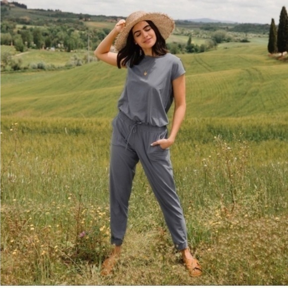 Albion Fit Jetsetter Jumpsuit Gray Size S #590 - Picture 1 of 11